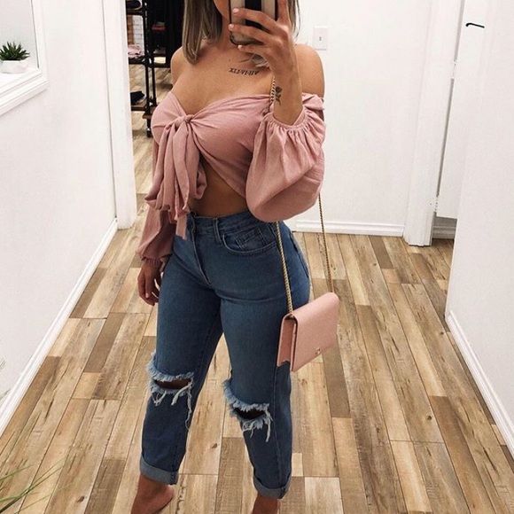Vibrant Denim - High Rise Girlfriend Jeans 💙